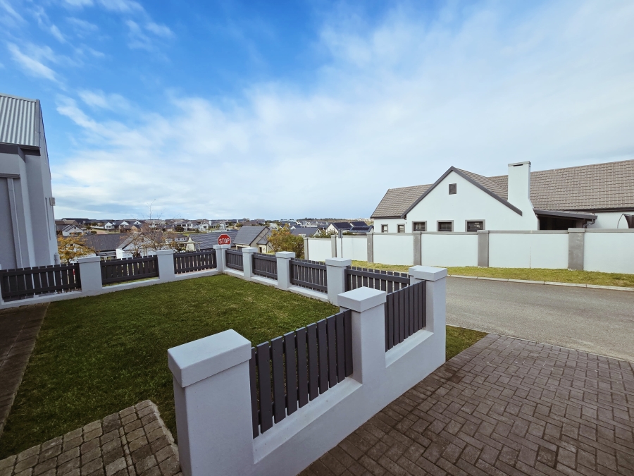 3 Bedroom Property for Sale in Blue Mountain Village Western Cape